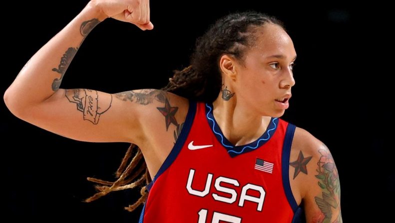 ABD’li basketbolcu Brittney Griner mahkum takasıyla serbest